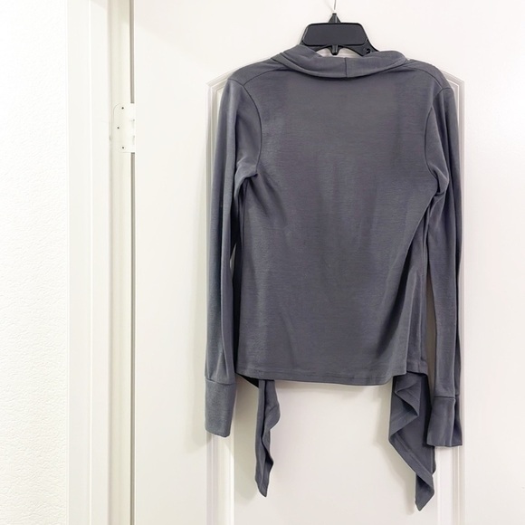 L8teR gray cardigan - Picture 2 of 5